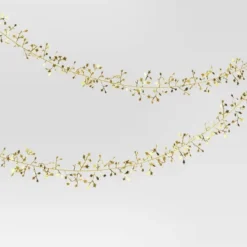22' Wire Star Christmas Garland - Wondershop™ -Wonder Shop USA GUEST 0c0c138c c7d5 445e a3f4 6a58a267efcb