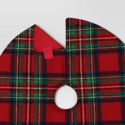 16" Christmas Dia Red/Green Plaid Mini Tree Skirt - Wondershop™ -Wonder Shop USA GUEST 6403b766 889b 4a54 92ff 45f45f0f01e5
