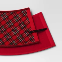 25'' Christmas Roll Up Plaid Tree Collar Red/Green - Wondershop™ 8 25'' Christmas Roll Up Plaid Tree Collar Red/Green - Wondershop™ -Wonder Shop USA GUEST 8319b39c 89c5 4886 9246 4656ad4a787a