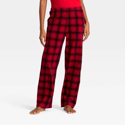 Women's Plaid Microfleece Holiday Matching Family Pajama Pants - Wondershop™ Red/Black 6 Women's Plaid Microfleece Holiday Matching Family Pajama Pants - Wondershop™ Red/Black - Image 4