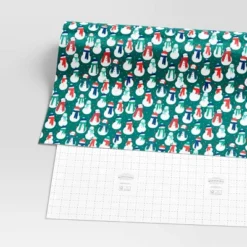 30" 50 Sq Ft Christmas Roll Wrap Snowmen On Green - Wondershop™ -Wonder Shop USA GUEST be7f4045 9489 47ee 88d7 0136ac757ced